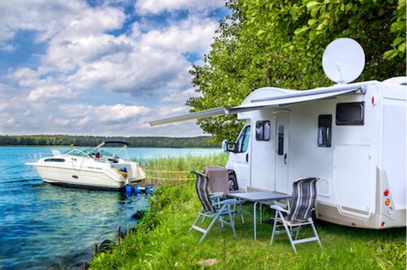 How to maintain the RV batteries