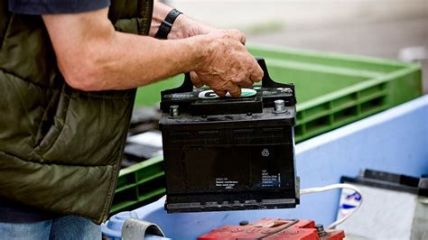 lead acid battery (4)